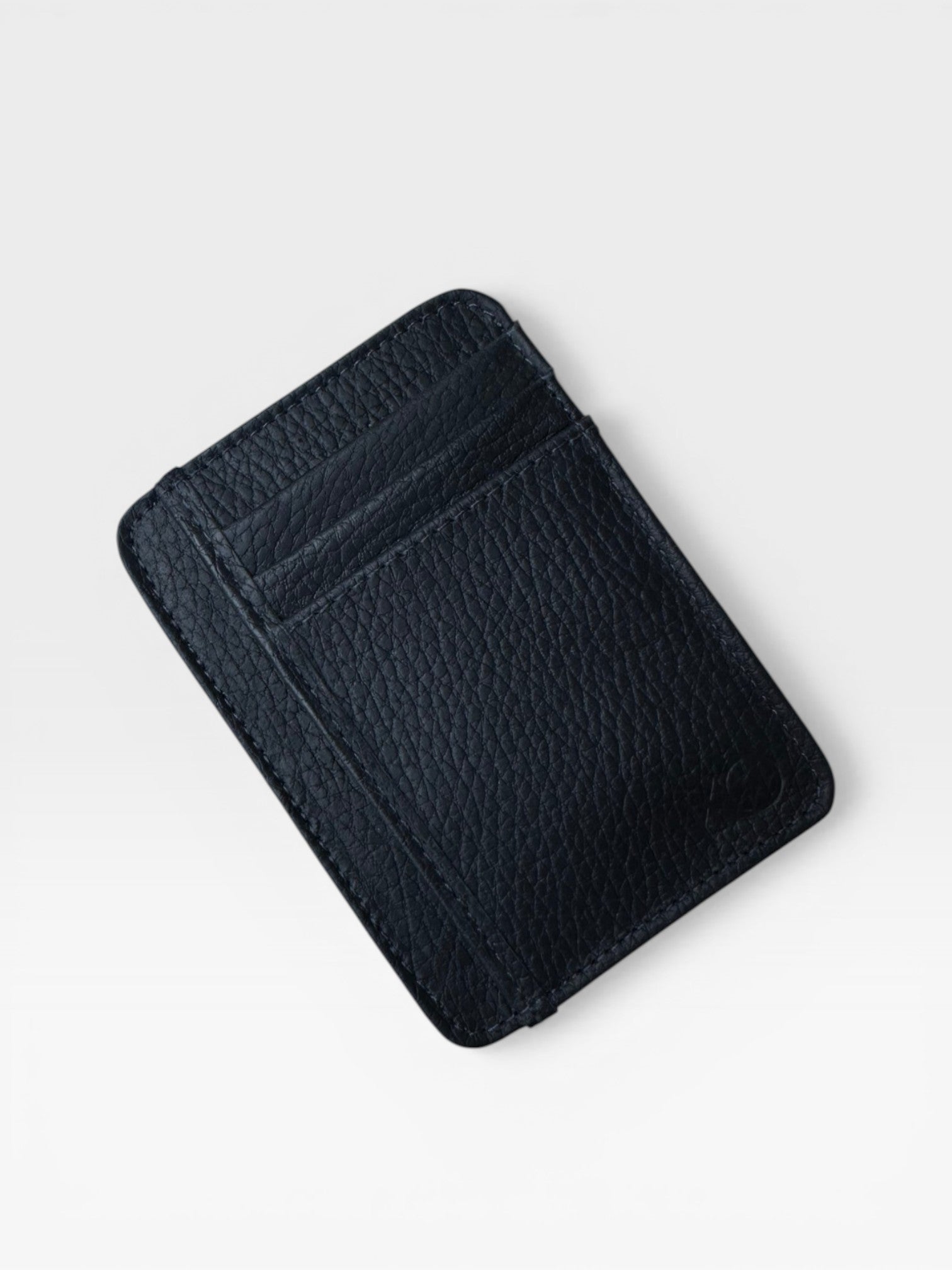 Tarjetero Hombre "Vast" – Gran Capacidad en Formato Compacto