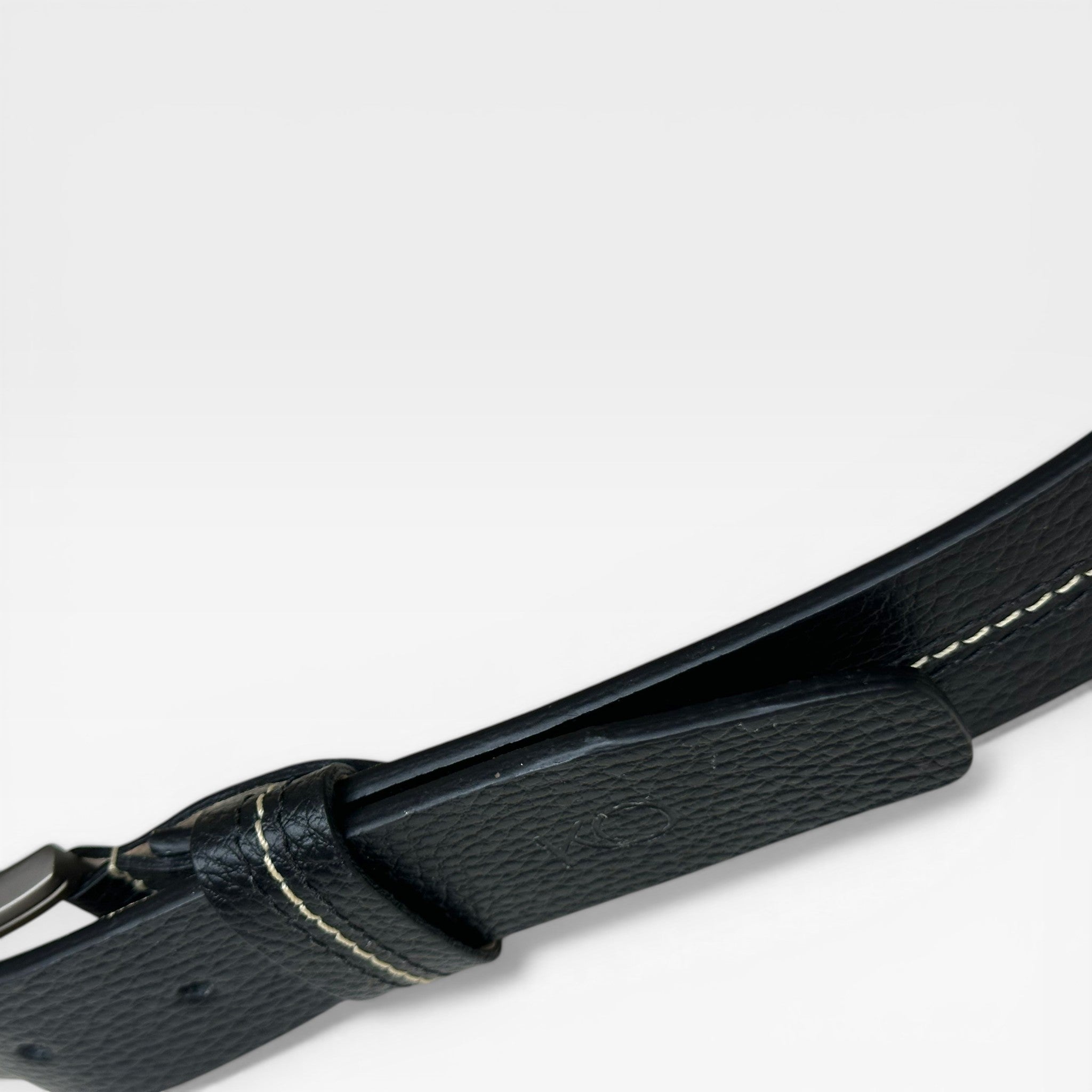 Cinturón Hombre "Strength" – Poder y Resistencia Inquebrantable "El cinturón que no cede. Diseñado para hombres que exigen el máximo rendimiento."