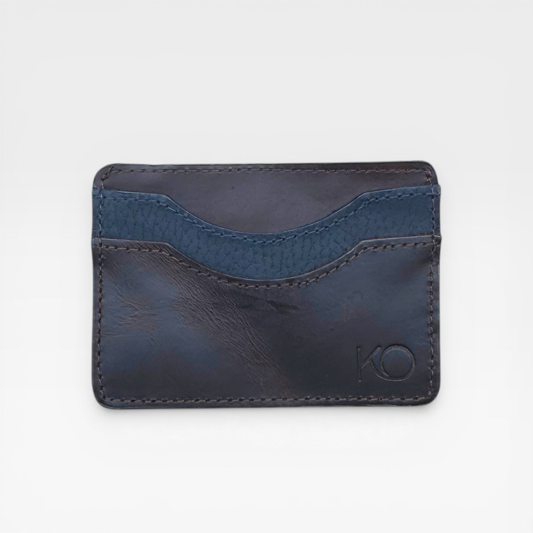 Tarjetero Hombre "Compact" – El Equilibrio Perfecto entre Tamaño y Utilidad