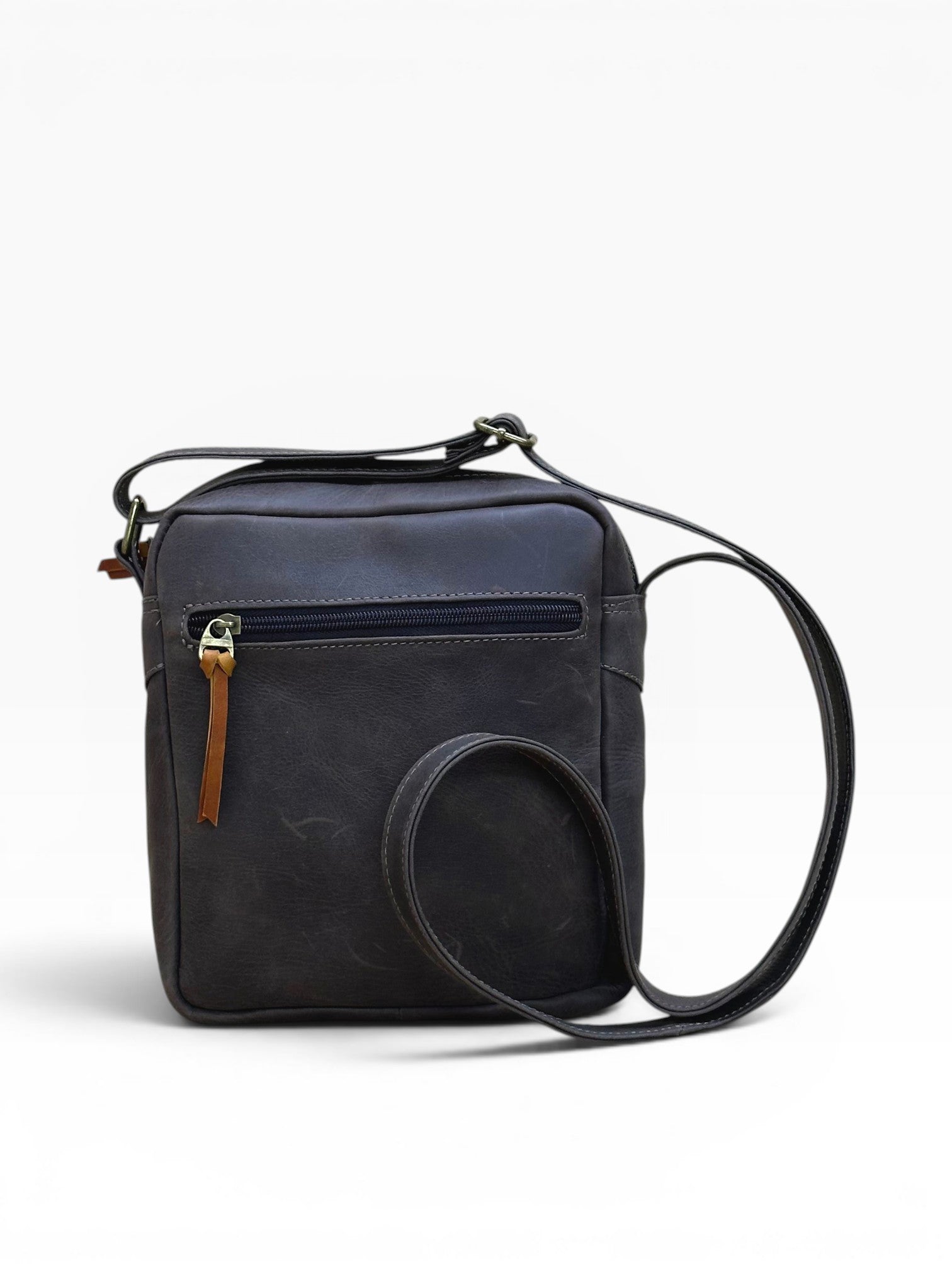 Bolso Manos Libres Cruzado en Cuero Genuino para Hombre — Diseño Minimalista