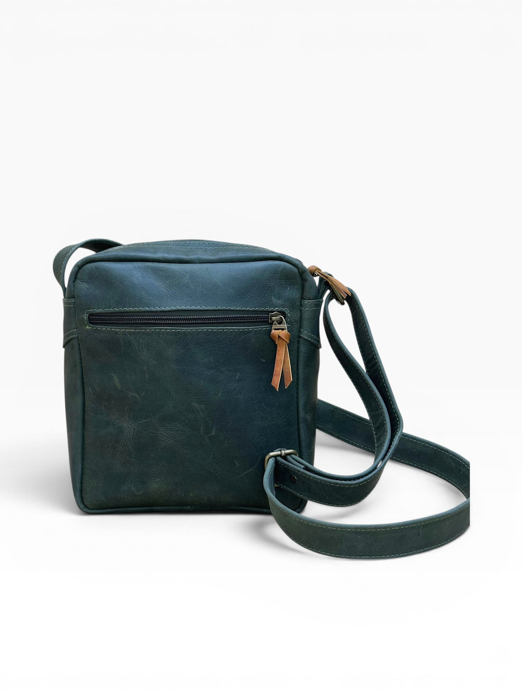 Bolso Manos Libres Cruzado en Cuero Genuino para Hombre — Diseño Minimalista
