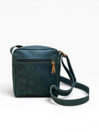 Bolso Manos Libres Cruzado en Cuero Genuino para Hombre — Diseño Minimalista