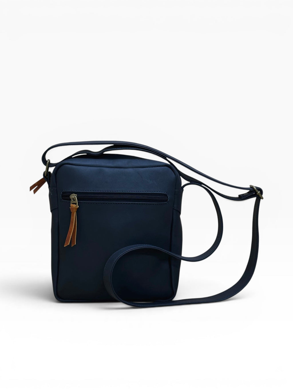 Bolso Manos Libres Cruzado en Cuero Genuino para Hombre — Diseño Minimalista