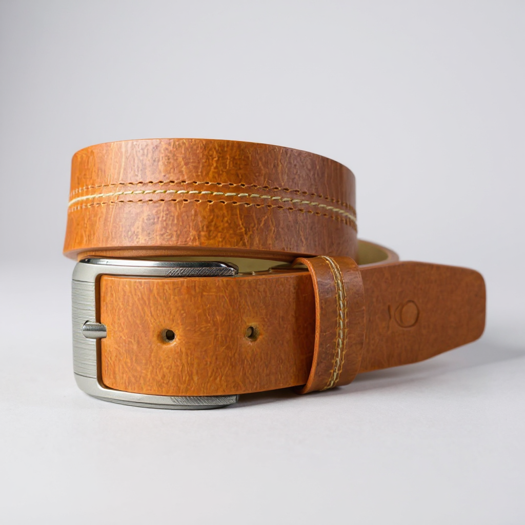 Cinturón 4 cm  para hombre en cuero color miel diseño tres costuras