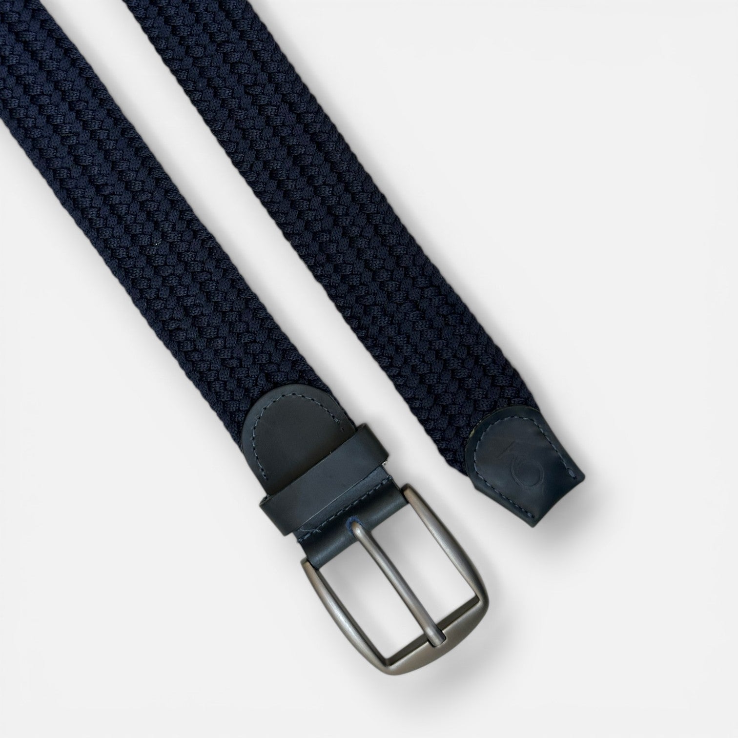 Cinturón Trenzado Elástico "Biarritz" – Detalle en Cuero Legítimo