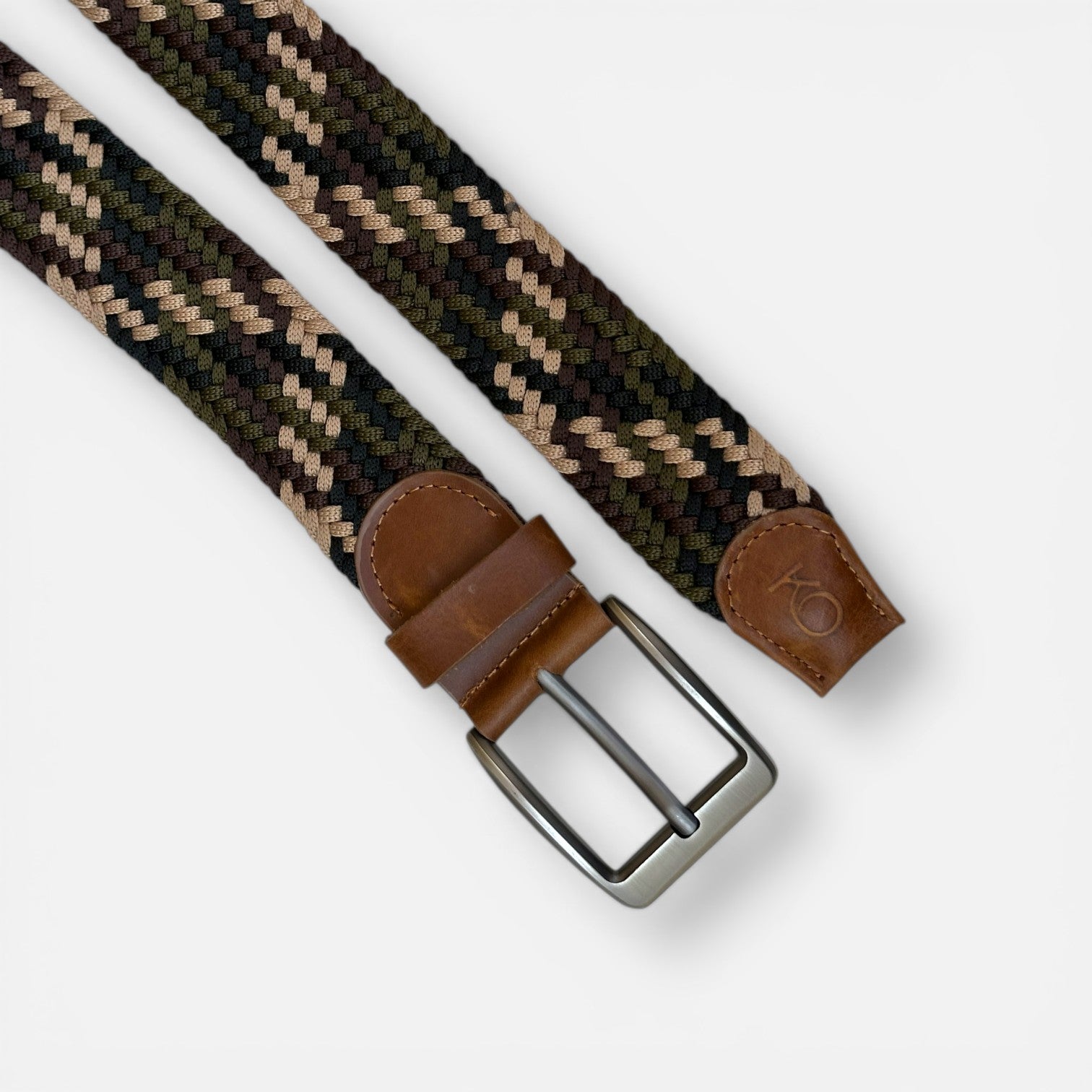 Cinturón Trenzado Elástico "Biarritz" – Detalle en Cuero Legítimo