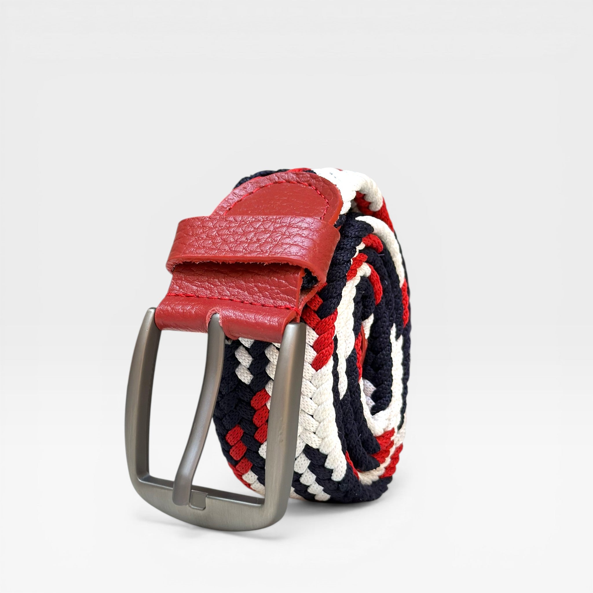 Cinturón Trenzado Elástico "Biarritz" – Detalle en Cuero Legítimo